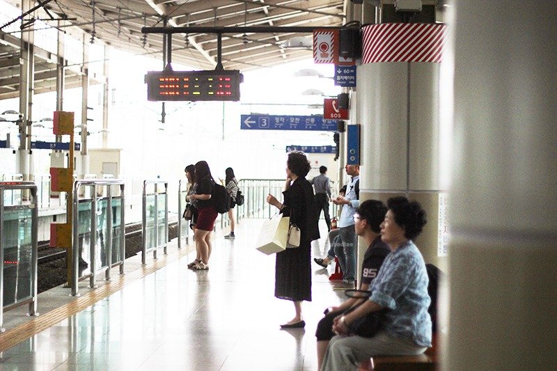 seoul_transit_platform